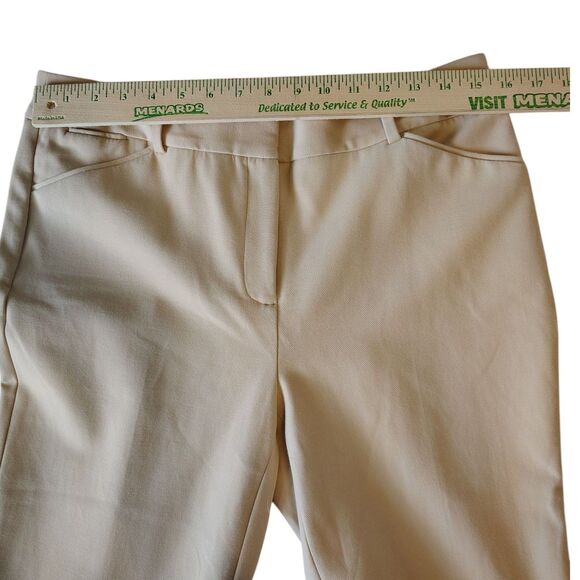 Chico's Beige Straight Leg High-rise Zip Front Pants with Pockets Size U.S. 6 R - Picture 9 of 9